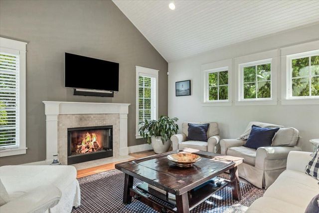 11754 Marquette Drive, New Buffalo, MI 49117