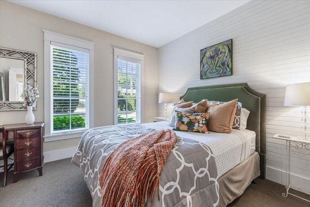 11754 Marquette Drive, New Buffalo, MI 49117