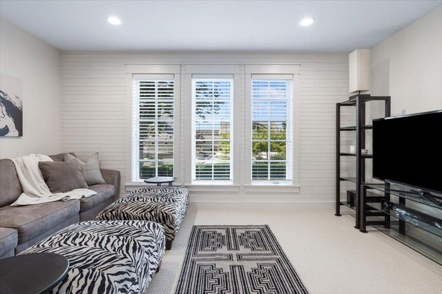 11754 Marquette Drive, New Buffalo, MI 49117