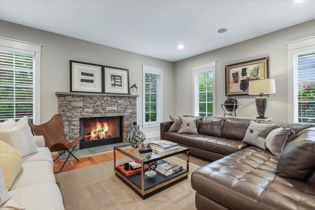 11754 Marquette Drive, New Buffalo, MI 49117