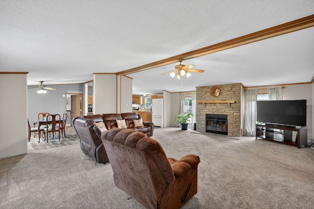 107 SW F Street, Melcher Dallas, IA 50163