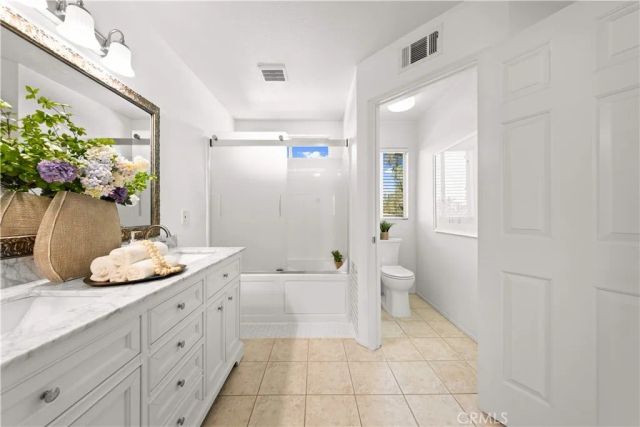 2 Tradition Pl, Irvine, CA 92602