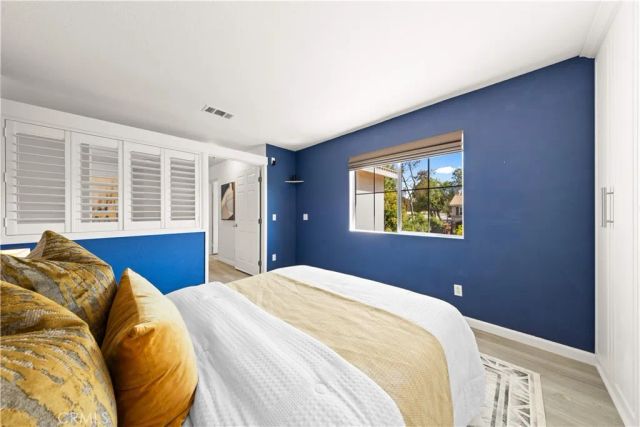 2 Tradition Pl, Irvine, CA 92602