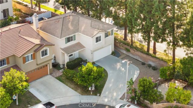 2 Tradition Pl, Irvine, CA 92602