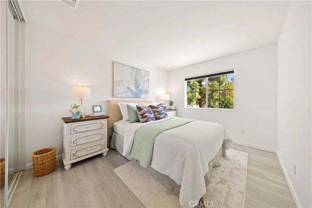 2 Tradition Pl, Irvine, CA 92602