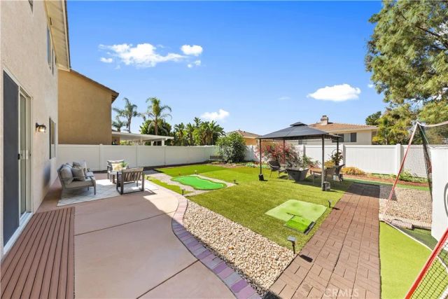 2 Tradition Pl, Irvine, CA 92602