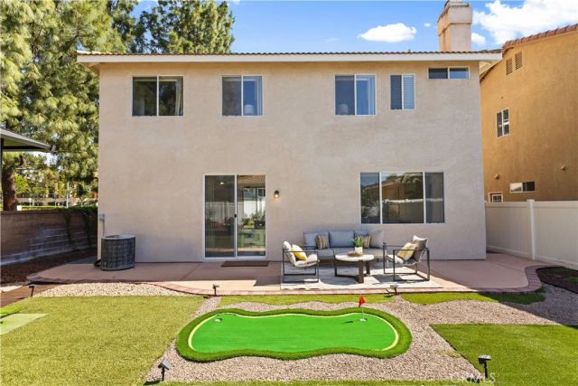 2 Tradition Pl, Irvine, CA 92602