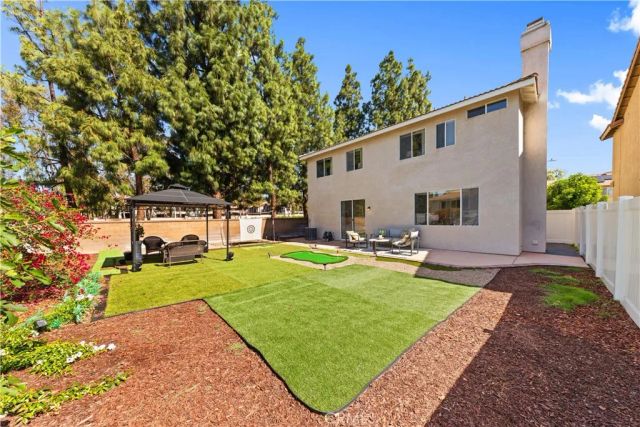 2 Tradition Pl, Irvine, CA 92602