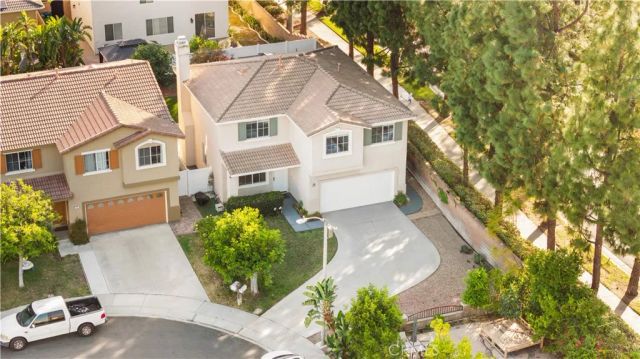 2 Tradition Pl, Irvine, CA 92602
