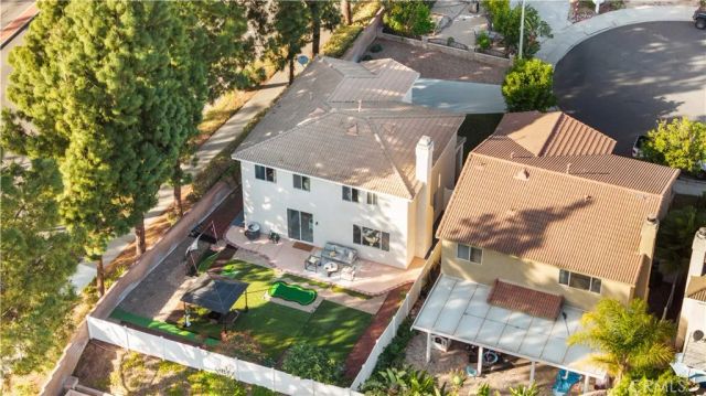2 Tradition Pl, Irvine, CA 92602