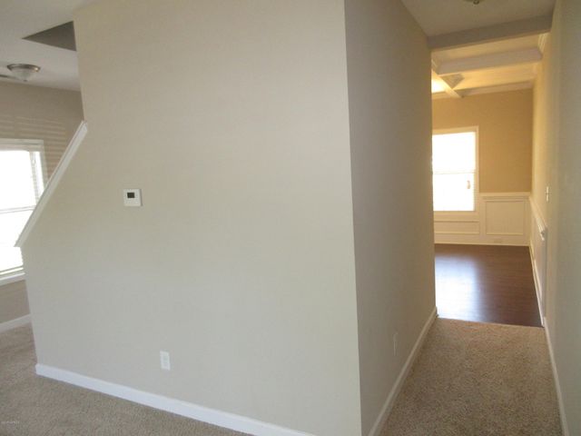 206 Ashton Court, Sneads Ferry, NC 28460