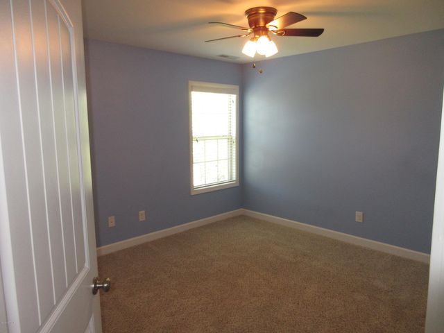 206 Ashton Court, Sneads Ferry, NC 28460