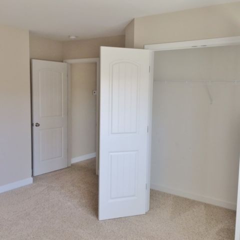 206 Ashton Court, Sneads Ferry, NC 28460