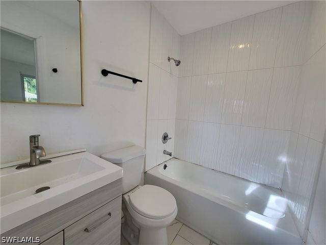 11535 Chapman AVE, Bonita Springs, FL 34135
