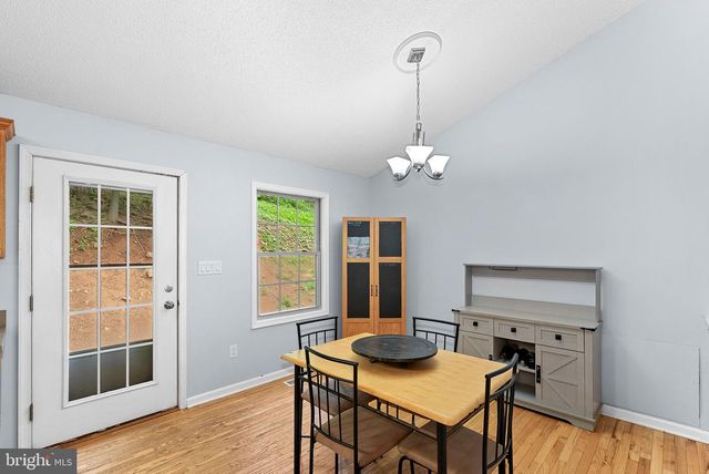 806 WINDY WAY, Front Royal, VA 22630