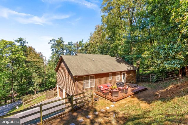 806 WINDY WAY, Front Royal, VA 22630