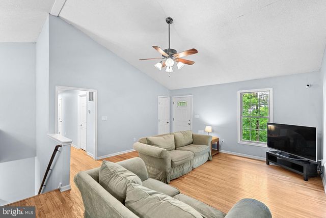 806 WINDY WAY, Front Royal, VA 22630