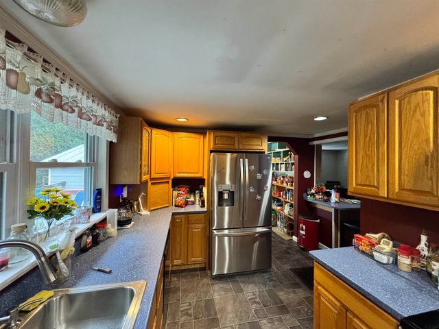 2849 Dartmouth College Highway, Haverhill, NH 03774