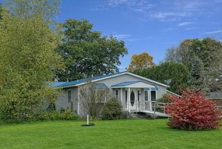 2849 Dartmouth College Highway, Haverhill, NH 03774