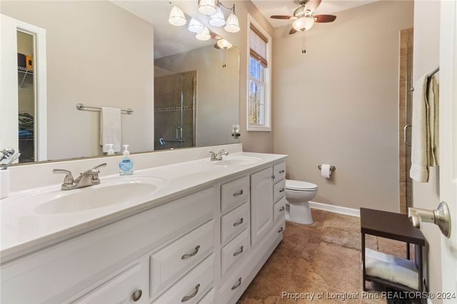 610 Seymour Street, Aberdeen, NC 28315