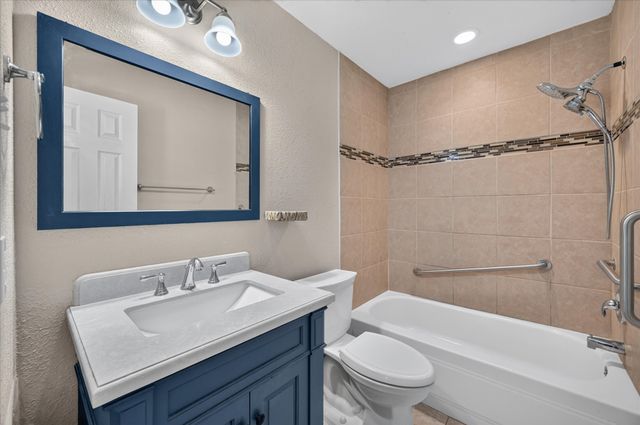 1216 Walker Drive, Hurst, TX 76053
