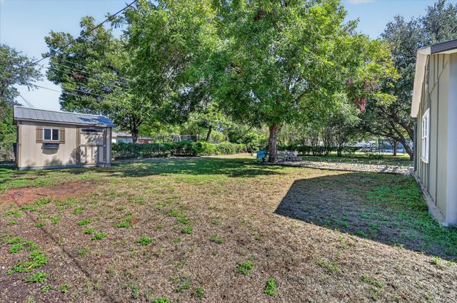 1216 Walker Drive, Hurst, TX 76053