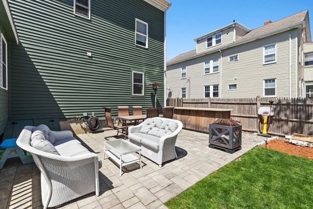 58 Ralph St, Watertown, MA 02472