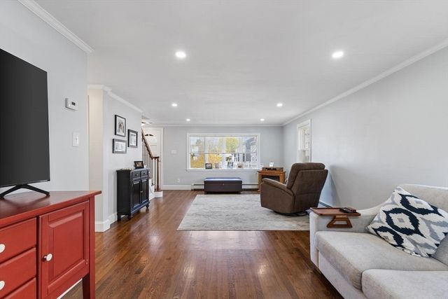 58 Ralph St, Watertown, MA 02472