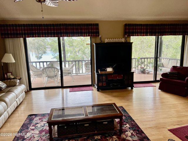 268 WESLEY Road, Green Cove Springs, FL 32043