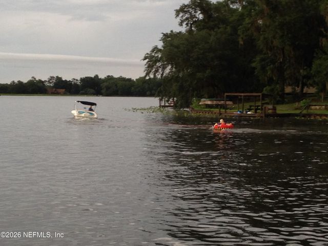 268 WESLEY Road, Green Cove Springs, FL 32043