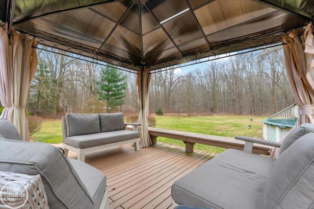 7920 Marsh Road, Cottrellville, MI 48039