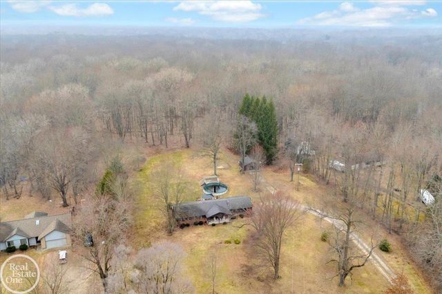 7920 Marsh Road, Cottrellville, MI 48039