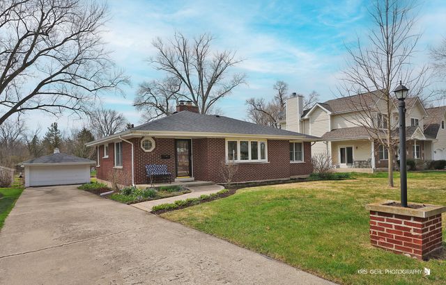 1327 59th Street, Downers Grove, IL 60516