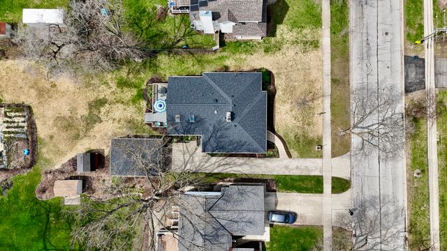 1327 59th Street, Downers Grove, IL 60516