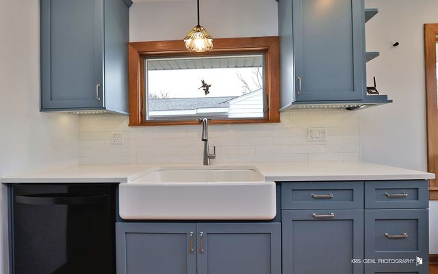 1327 59th Street, Downers Grove, IL 60516