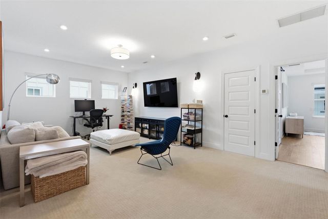 6921 ARNOLDSON STREET, Orlando, FL 32827