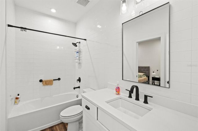 6921 ARNOLDSON STREET, Orlando, FL 32827