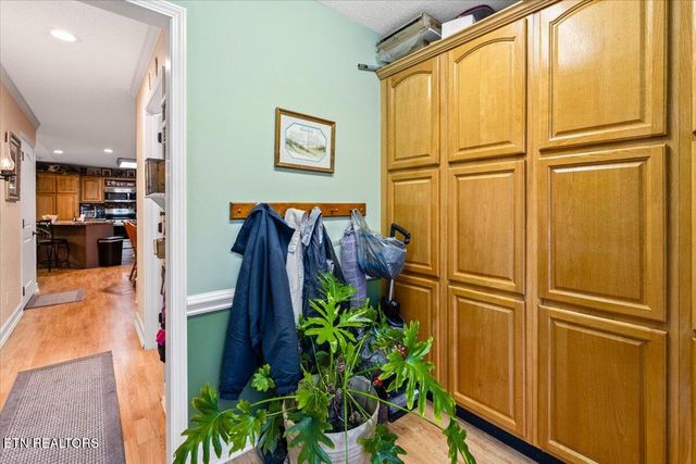 1449 Marcumtown Rd, Oneida, TN 37841