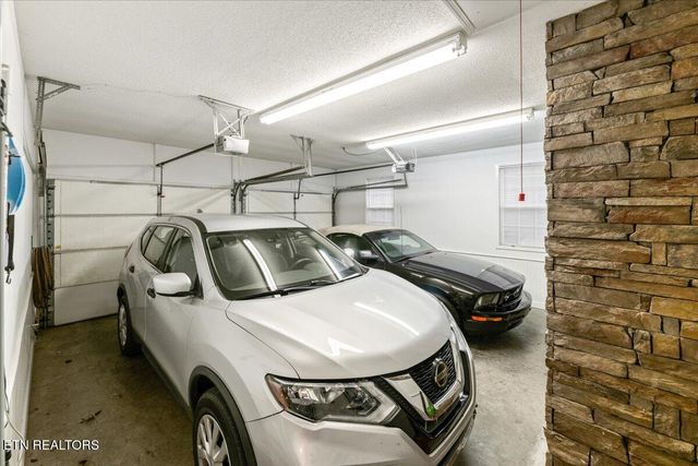 1449 Marcumtown Rd, Oneida, TN 37841