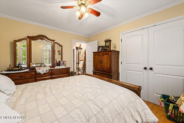 1449 Marcumtown Rd, Oneida, TN 37841