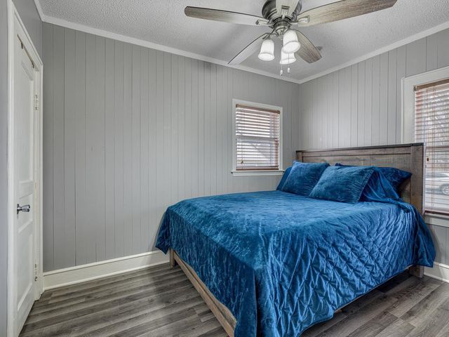 1251 Gardena Avenue NE, Fridley, MN 55432