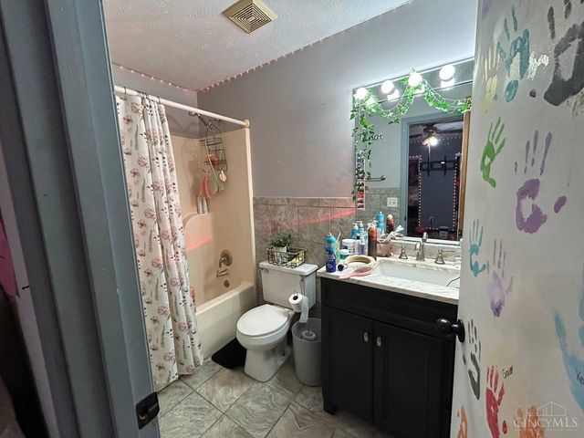 165 Baker Lane, Carlisle, OH 45005