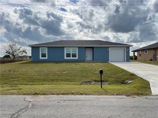 131 Carousel Ave., La Belle, FL 33935