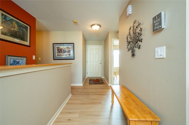 753 SE Willow Brook Court, Waukee, IA 50263