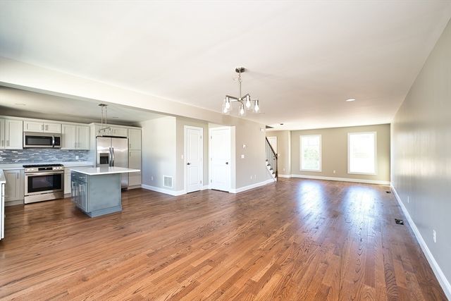 124 Downing, Fall River, MA 02723