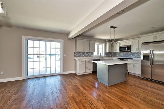 124 Downing, Fall River, MA 02723