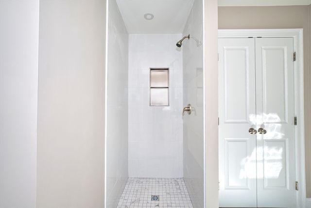 124 Downing, Fall River, MA 02723
