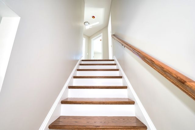 124 Downing, Fall River, MA 02723