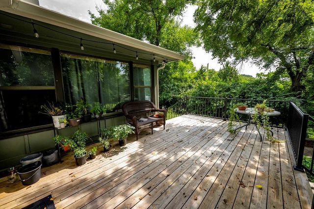 221 E 97th Street, Kansas City, MO 64114