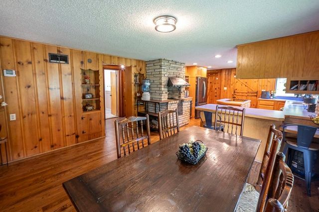 221 E 97th Street, Kansas City, MO 64114